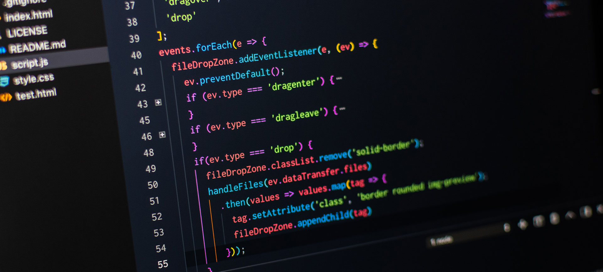 Code on Screen Code on Screen
